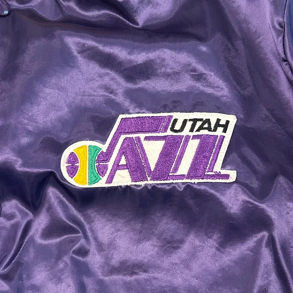Swingster Vintage 80s 90s Utah Jazz‎ Purple Satin Bomber Jacket NBA XL Made USA